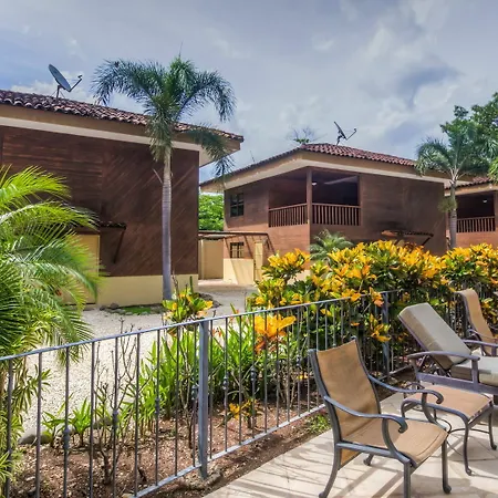 Experience Avellanas Houses